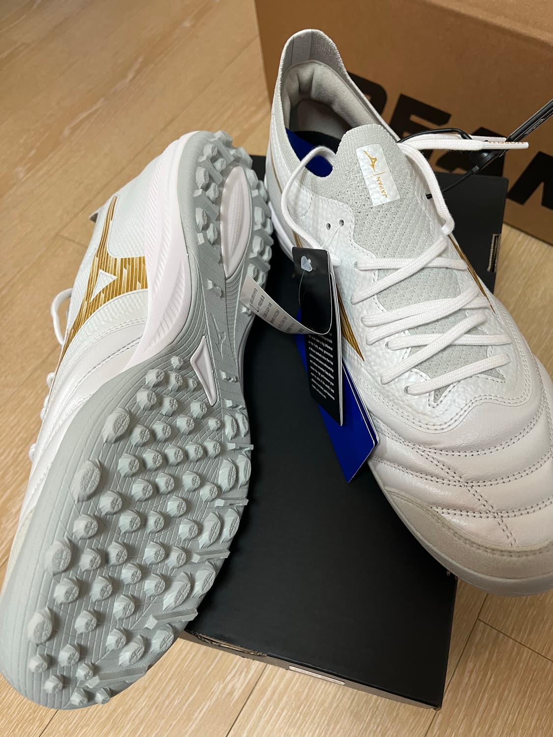 미즈노 모렐리아 네오 살라 베타 제펜 tf 상품이미지5