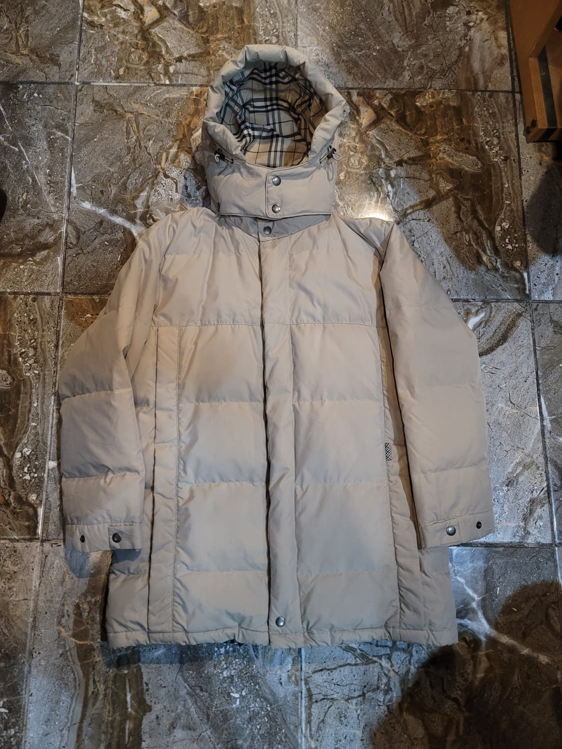 버버리 일본매장판 다운점퍼 (남녀공용) 상품이미지3