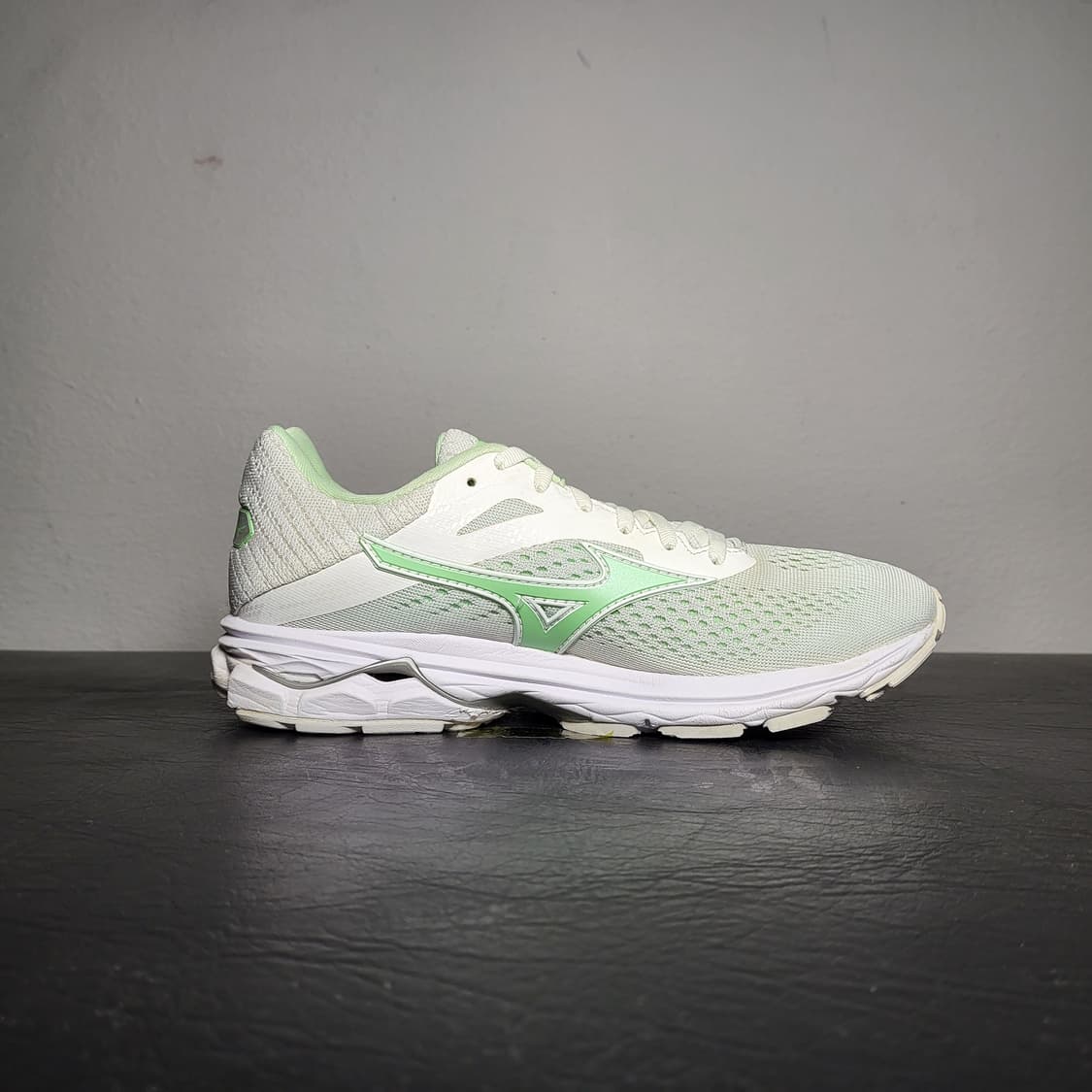 미즈노 운동화 230m 상품이미지3