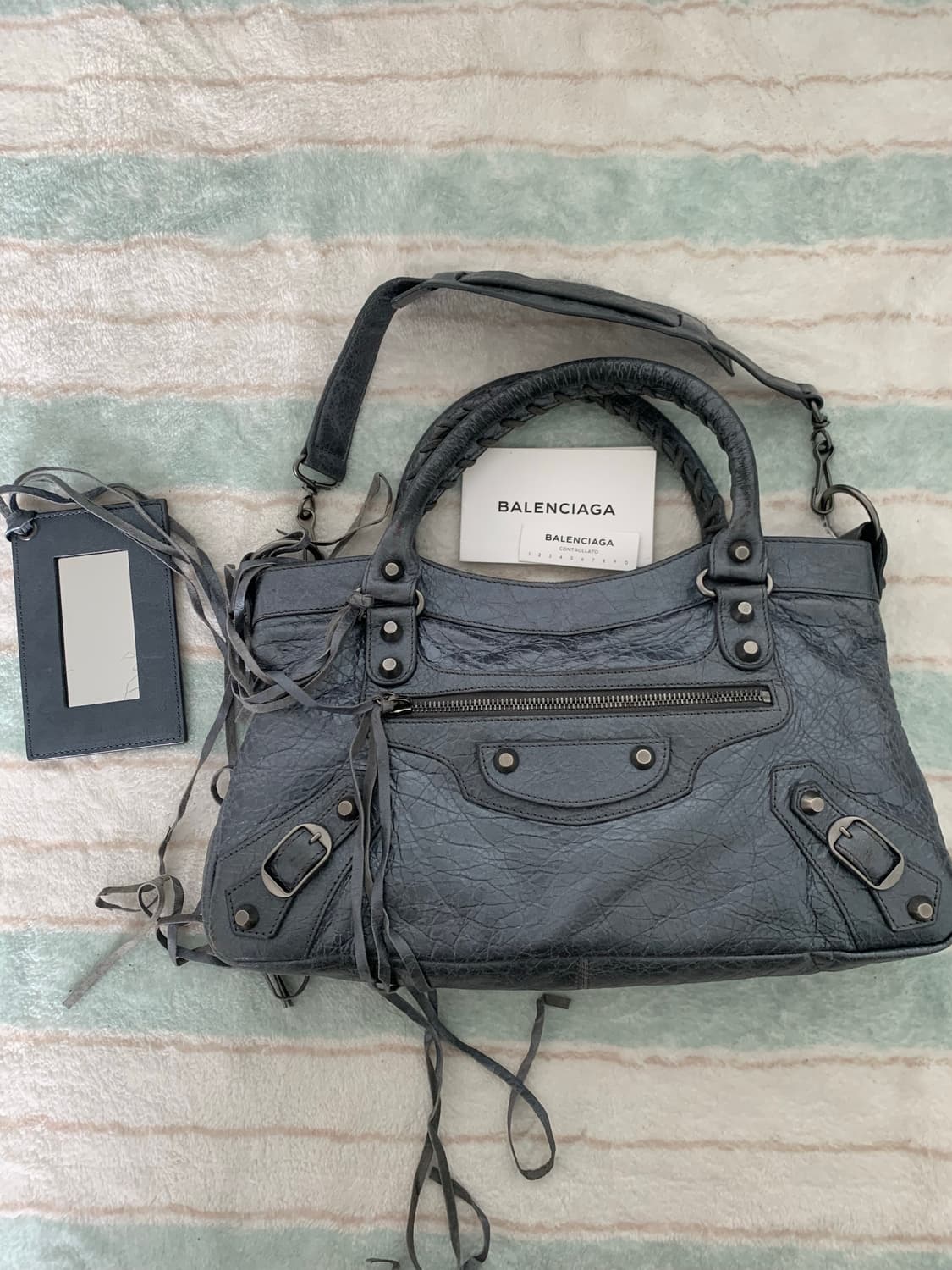 발렌시아가 퍼스트 시티백 모터백 상품이미지1