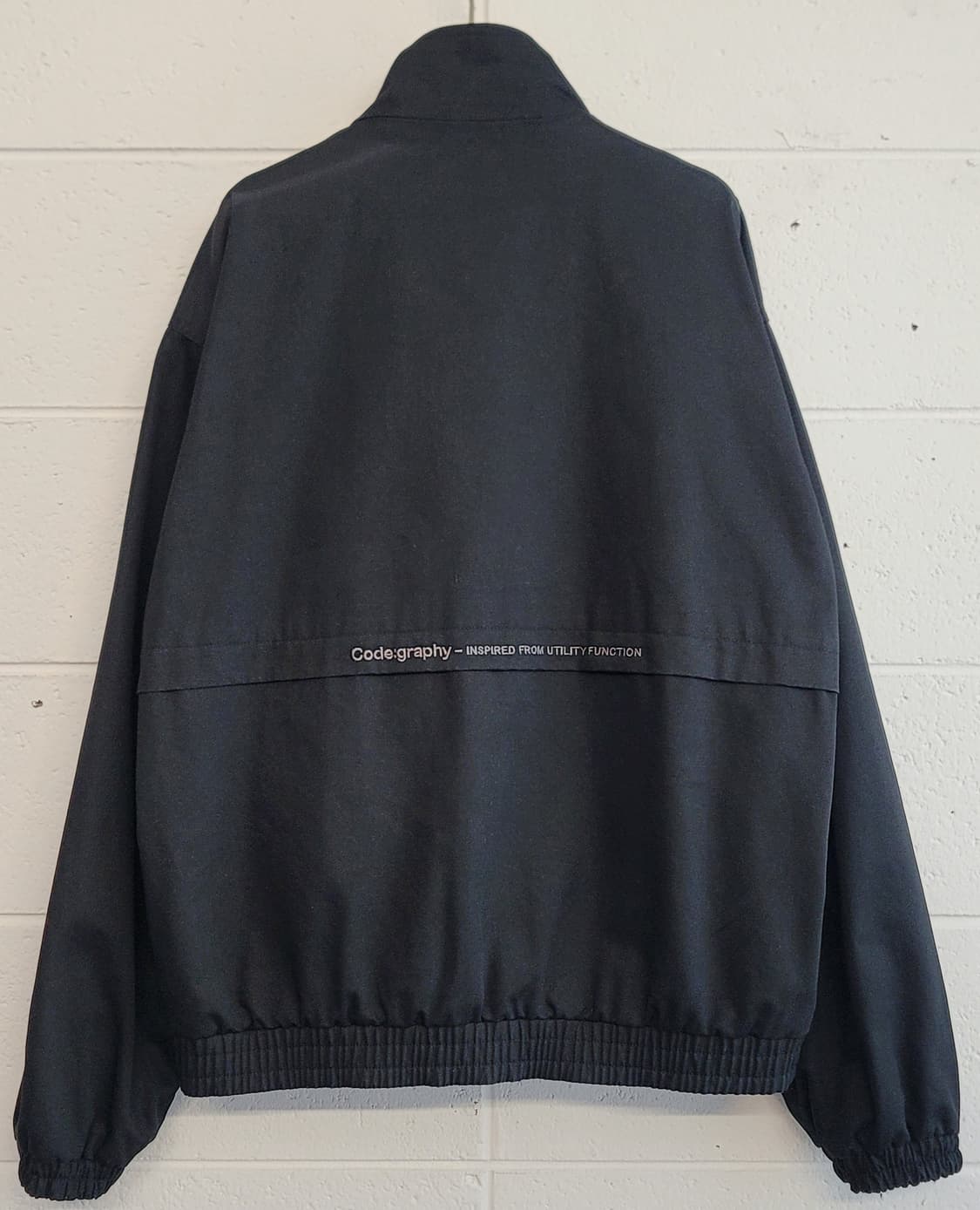 코드그라피 투웨이지퍼 투빅포켓 유틸리티 숏자켓 판매 상품이미지3