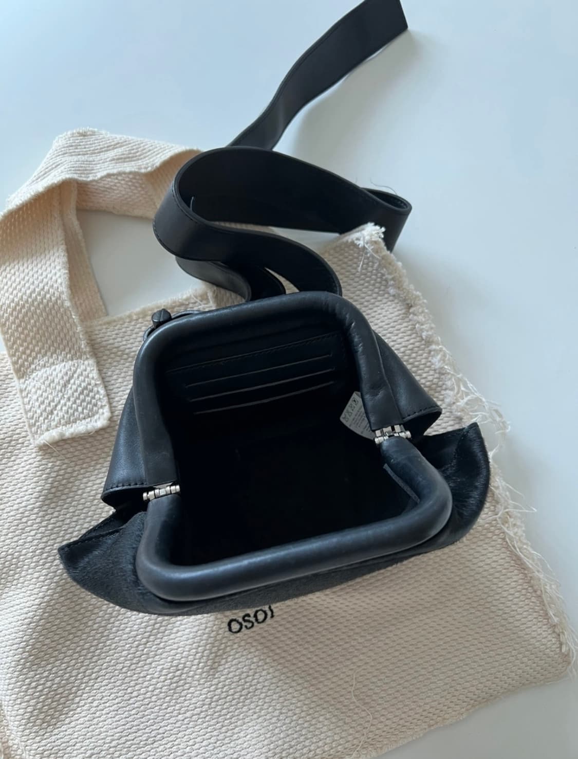 오소이xBourie (부리)  콜라보 미니 브로트 가방(송치)  상품이미지3