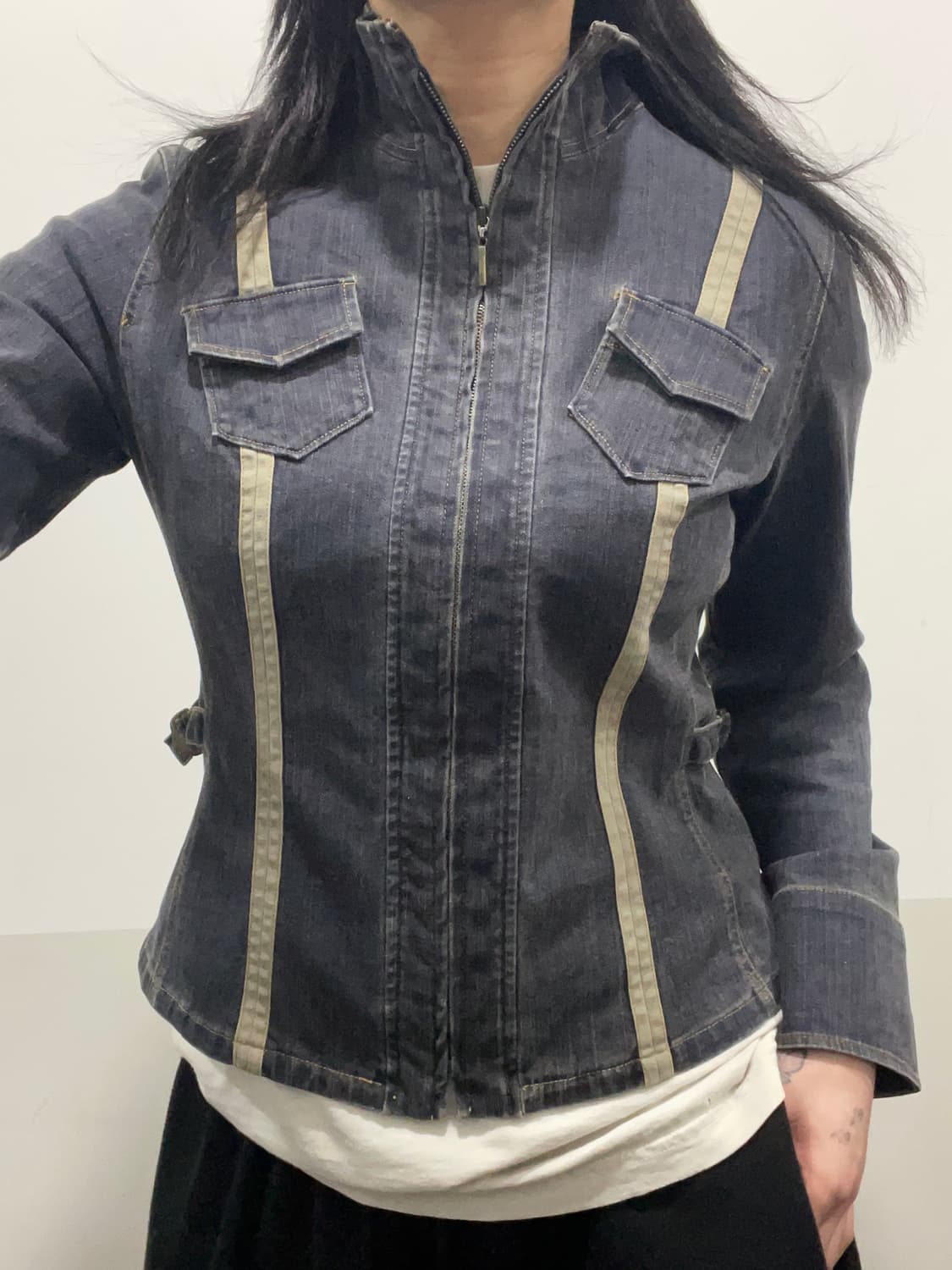 Jpn Chris montez 하이넥 사이드 신치백 슬림핏 데님자켓 상품이미지1