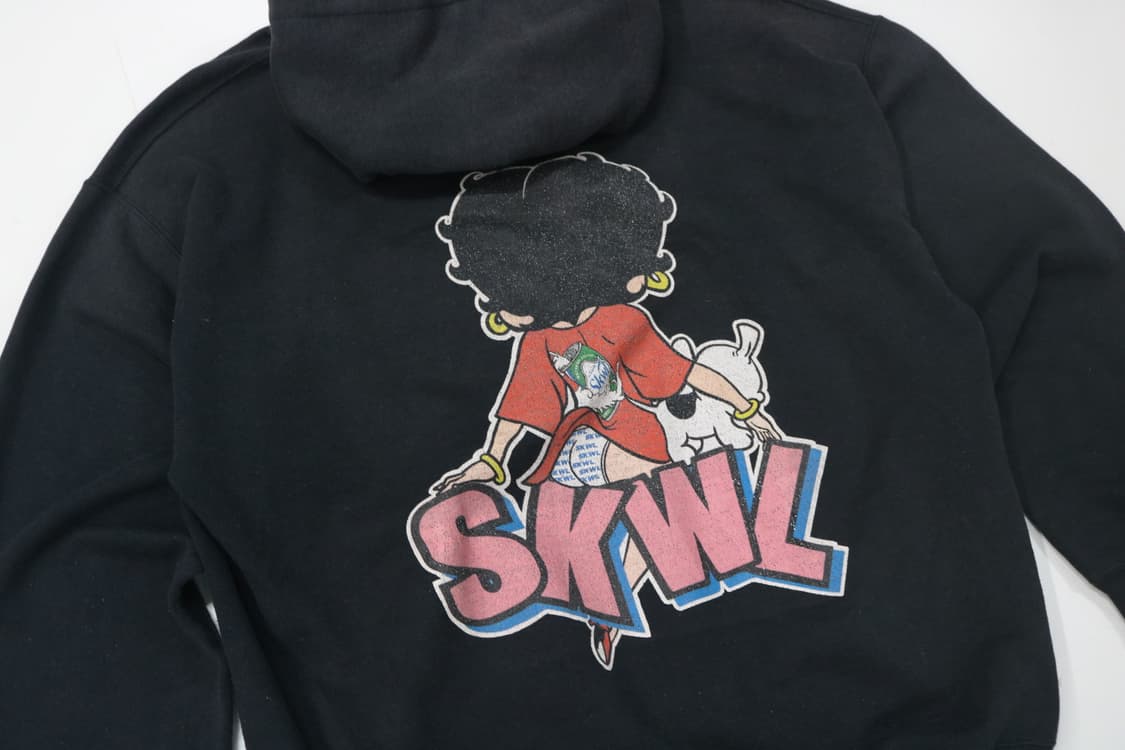 SKWL 베티 붐 캐릭터 백로고 블랙 후드티 (XL) 상품이미지3