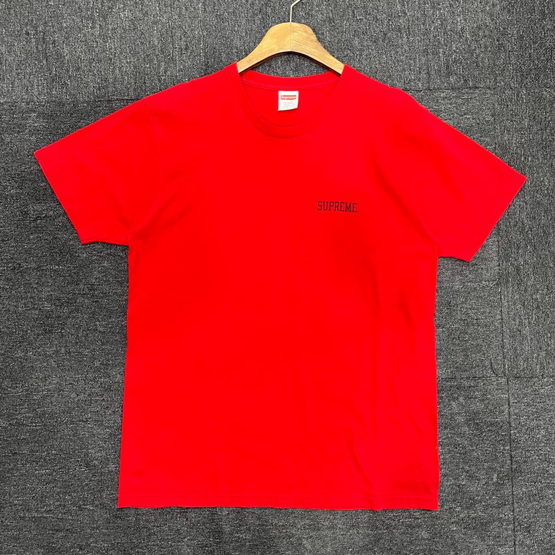 슈프림 반팔티 상품이미지1