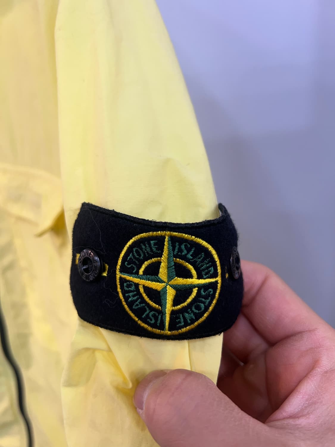 스톤아일랜드 옐로우 셔츠형 바람막이 자켓 상품이미지5