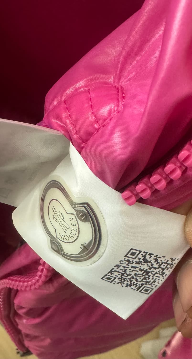 moncler maya giubboto  몽클레어 마야 후드 쇼트 다운 상품이미지6