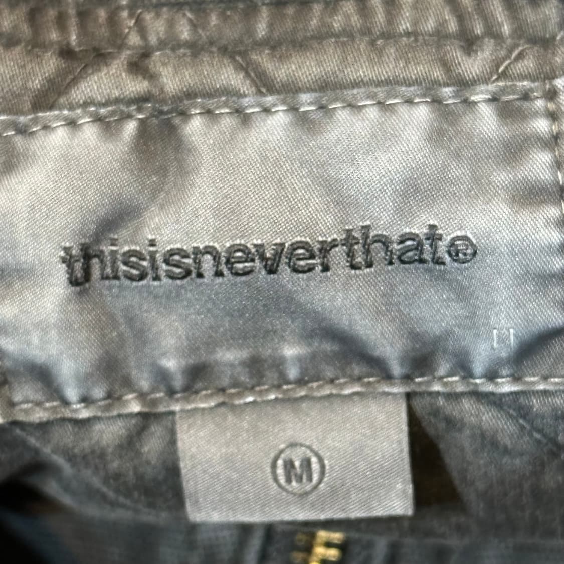 M 디스이즈네버뎃 차콜 후드 자켓 상품이미지4