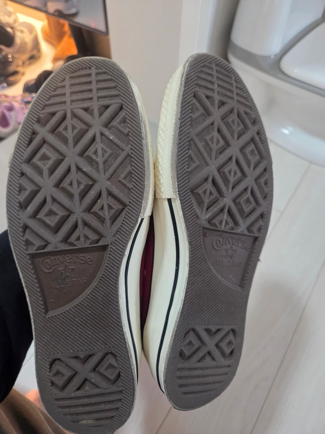 컨버스 척70 하이 애나멜레드 255 상품이미지3