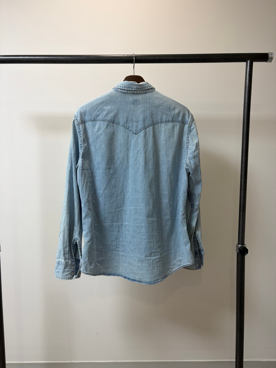 (슬림핏 L) Levis 리바이스 연청 웨스턴 데님셔츠 상품이미지3