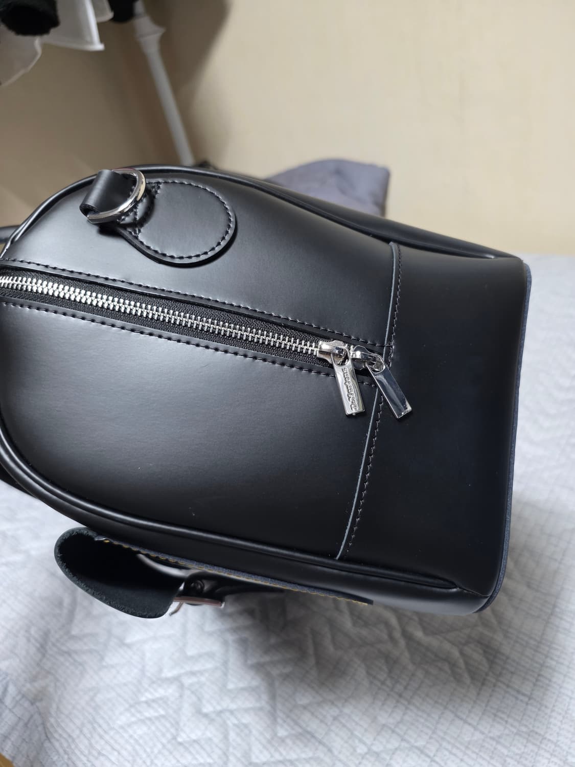 닥터마틴 더플백 데이트리퍼 백 상품이미지7