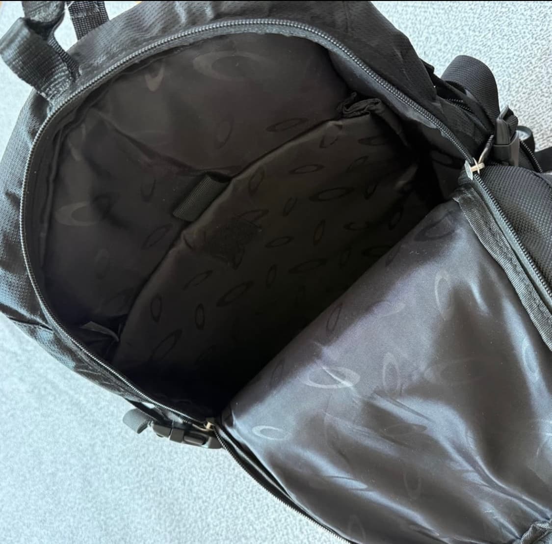 오클리 마이크로소프트 아이콘 백팩 상품이미지8