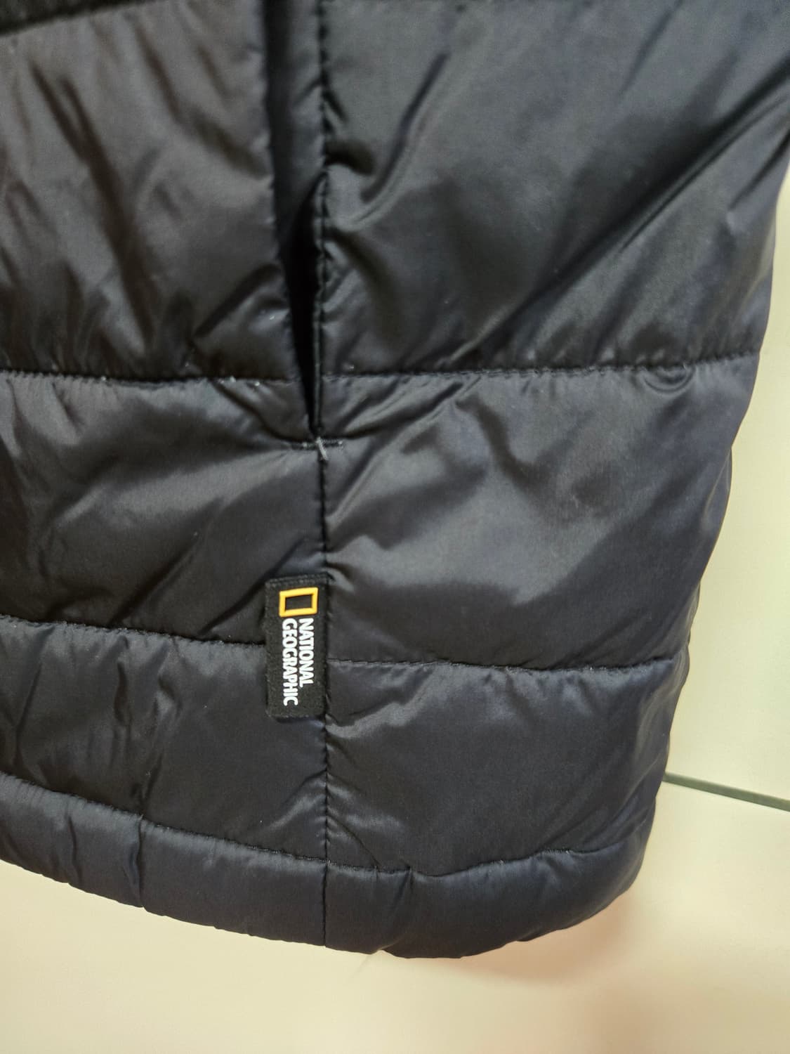 내셔널지오그래픽 다운 경량 패딩 조끼 상품이미지3