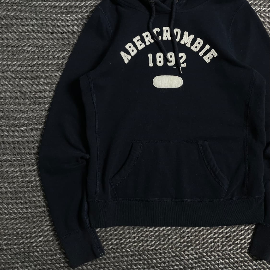 아베크롬비 y2k 우먼스 자수 후드 티셔츠 네이비 y 5044 상품이미지3