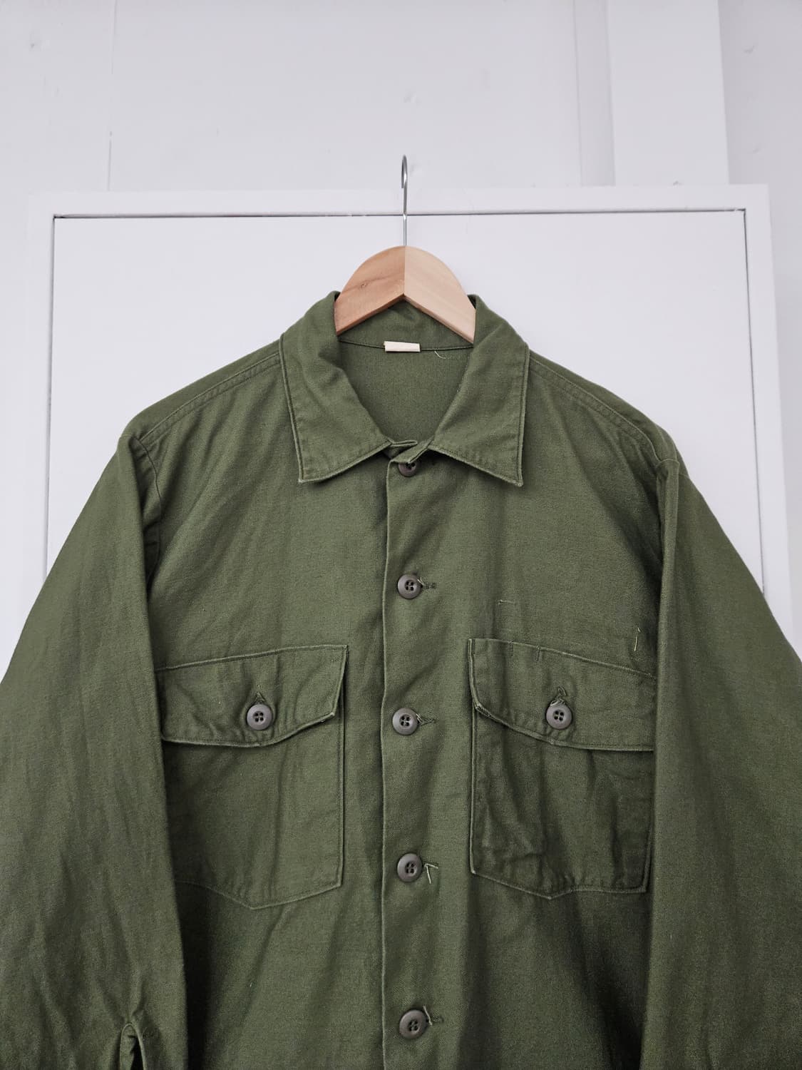 1970's Og107 백사틴 셔츠 16.5 민트급 상품이미지3