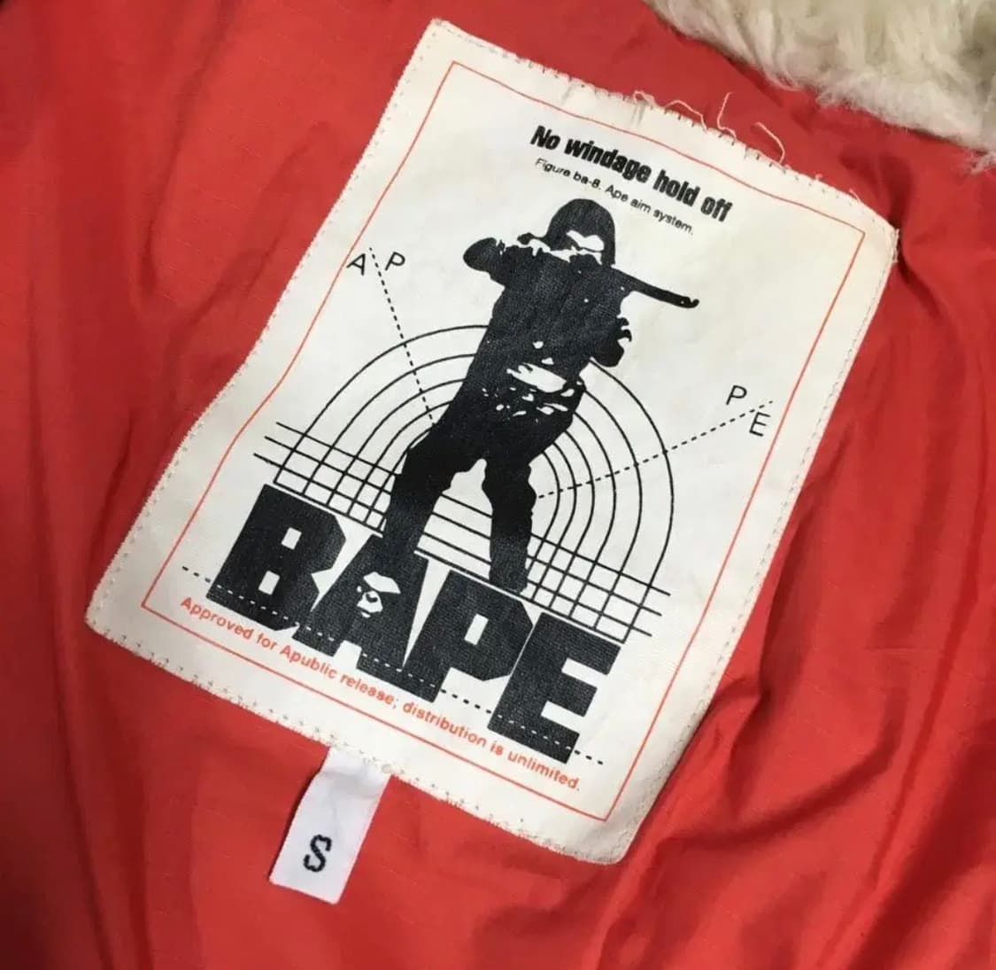 베이프 초판 레드 카모 자켓 상품이미지6