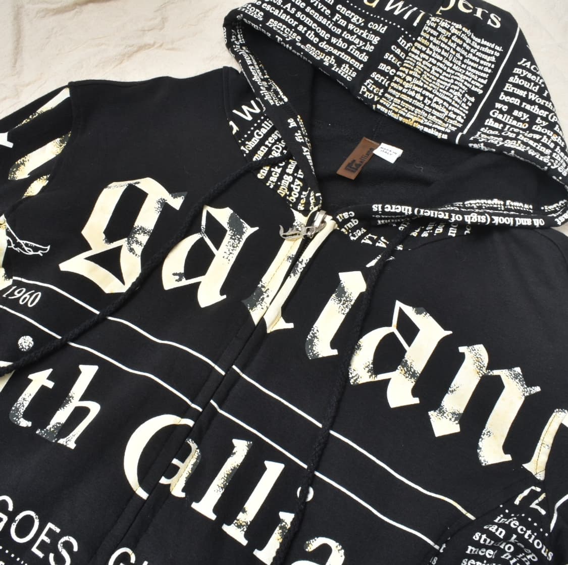 존 갈리아노 뉴스페이퍼 프린팅 후드집업 자켓 L N0721 상품이미지3