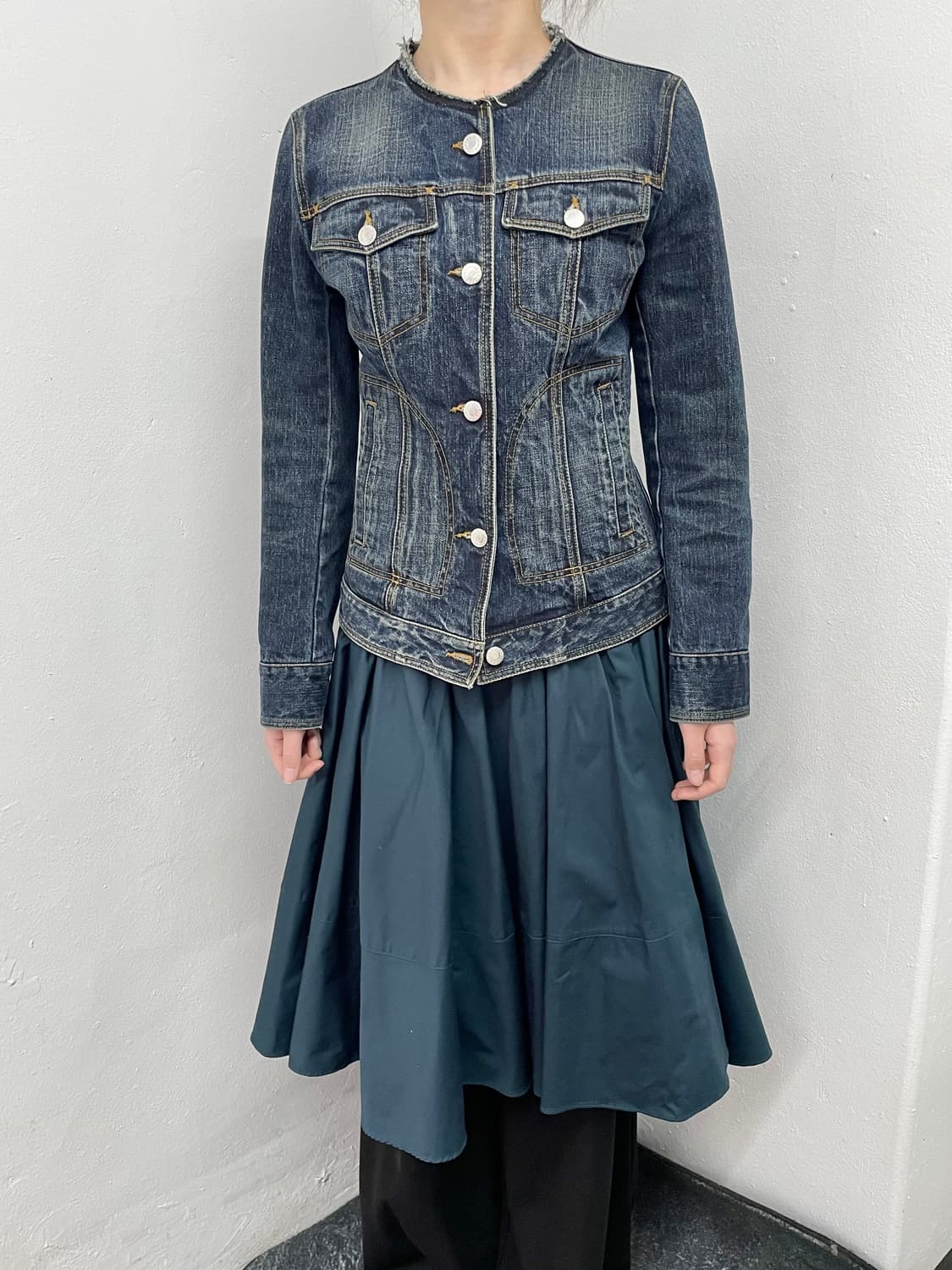 블루 셔링 플레어 스커트 상품이미지3