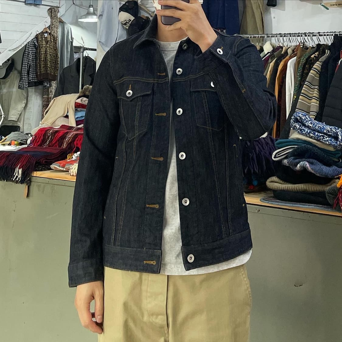 (착용컷) JUNRED 데님 트러커 자켓  상품이미지2