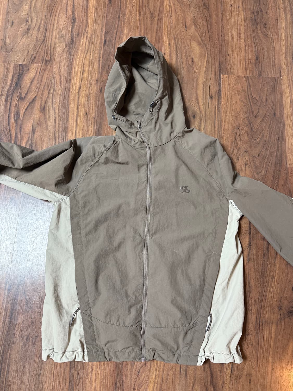 산산기어 알파 재킷 s사이즈 판매합니다 상품이미지2