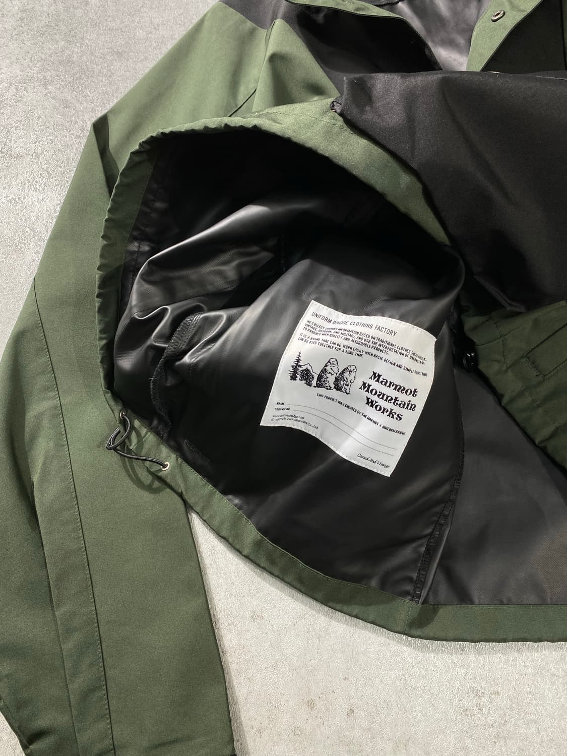 [M] Marmot x 유니폼브릿지 아웃도어 폴리쉘 아노락 상품이미지9