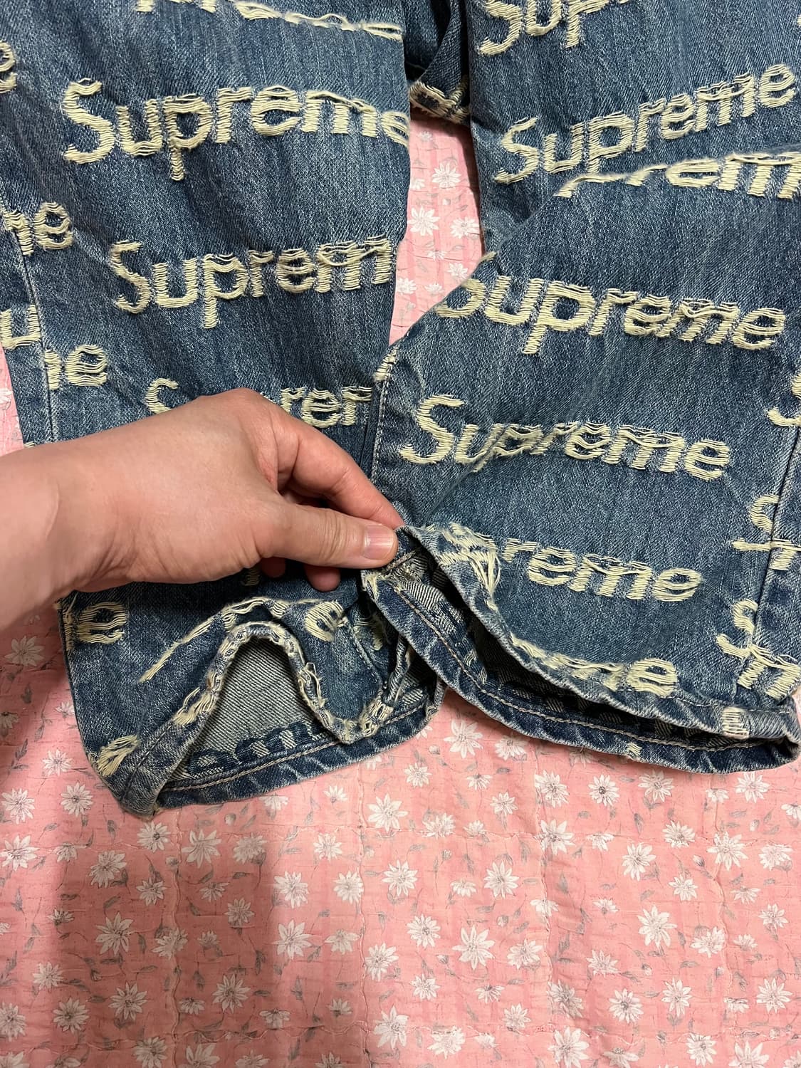 슈프림 프레이드 로고 데님 팬츠 상품이미지6