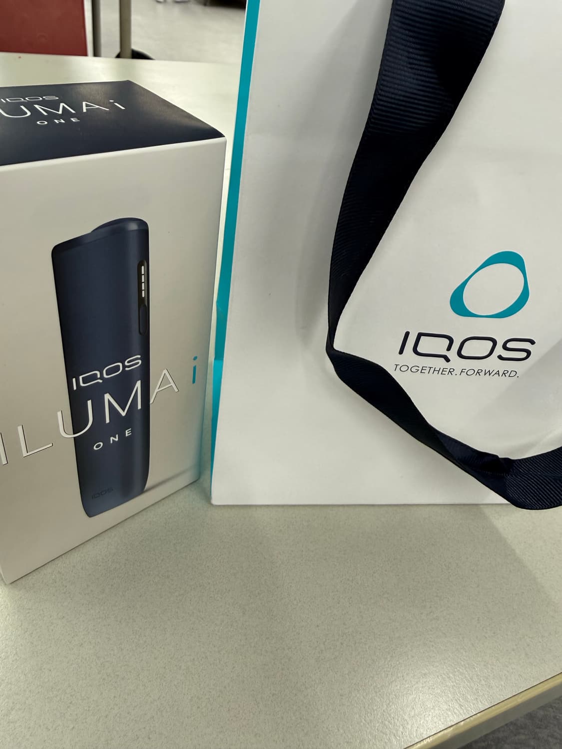 IQOS 일루마 원 네이비 풀박스 상품이미지1