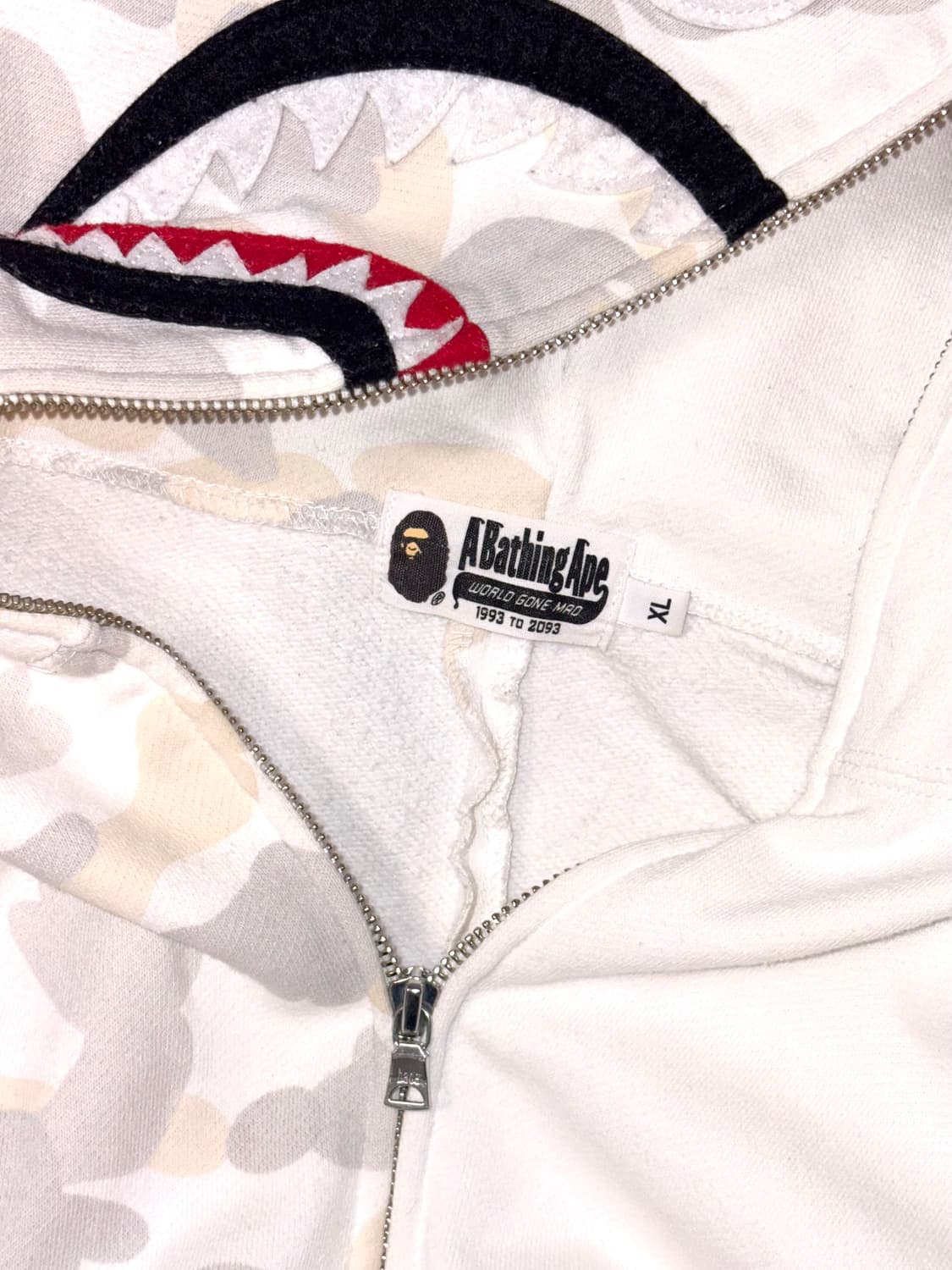 베이프 시티 카모 하프 샤크 풀 후드집업 화이트 상품이미지7