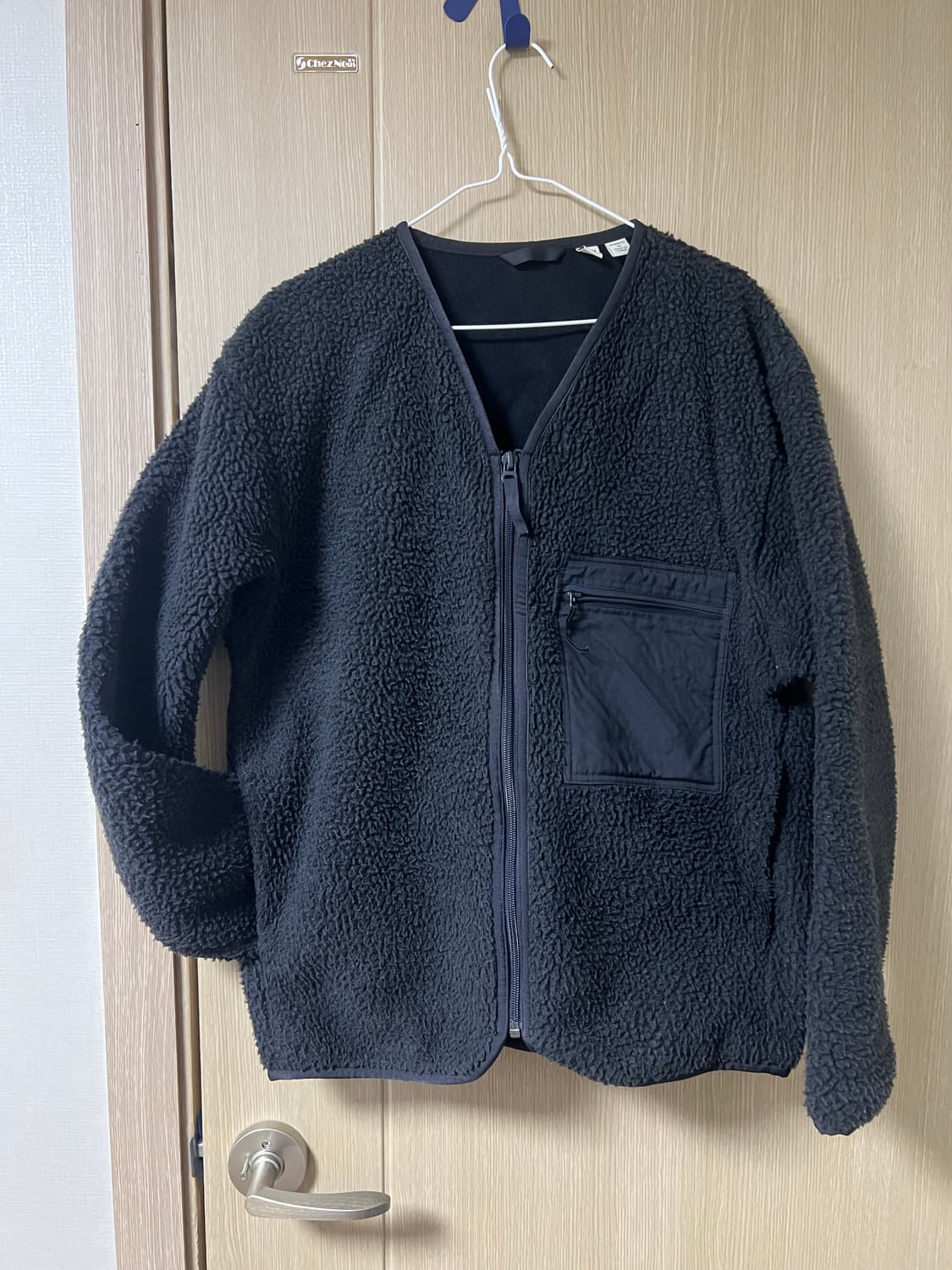 유니클로 U 라인의 후리스 재킷 상품이미지1