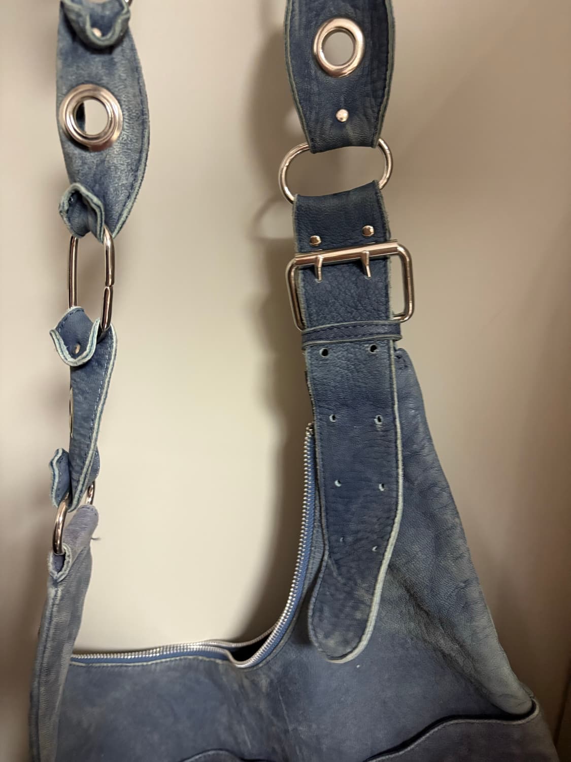 아르마니 익스체인지 스웨이드 백 상품이미지6