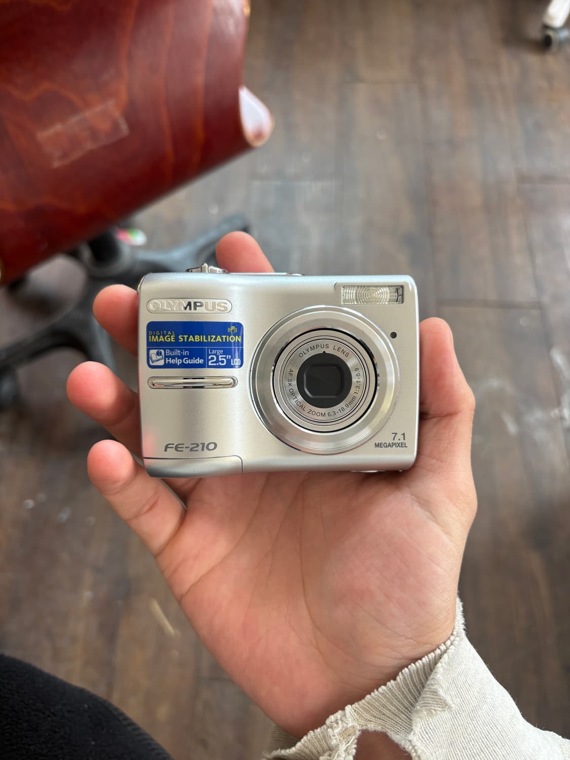 올림푸스 fe 210 디지털카메라 상품이미지1