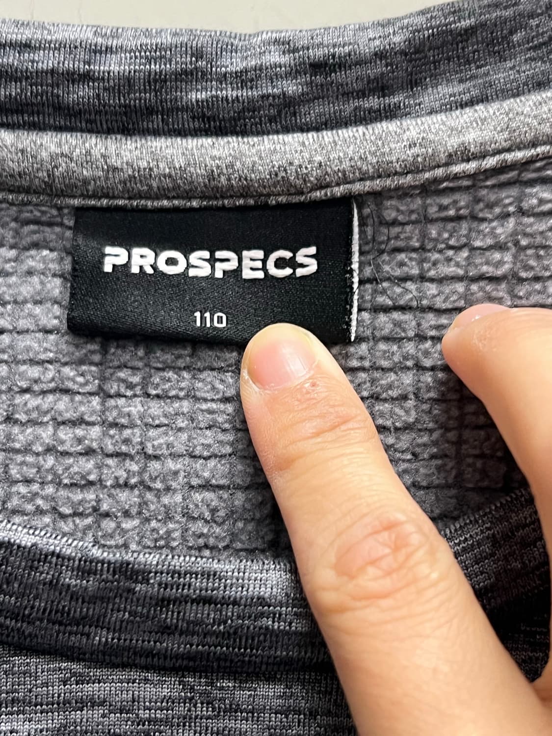 프로스펙스 트레이닝 써마핏 긴팔 티 차콜 상품이미지4