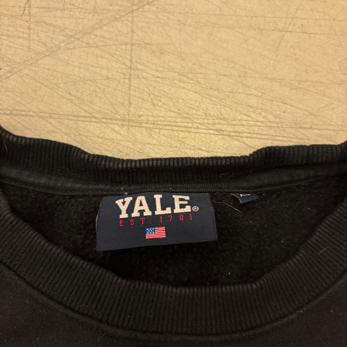 예일 불독 빅로고 맨투맨 상품이미지3