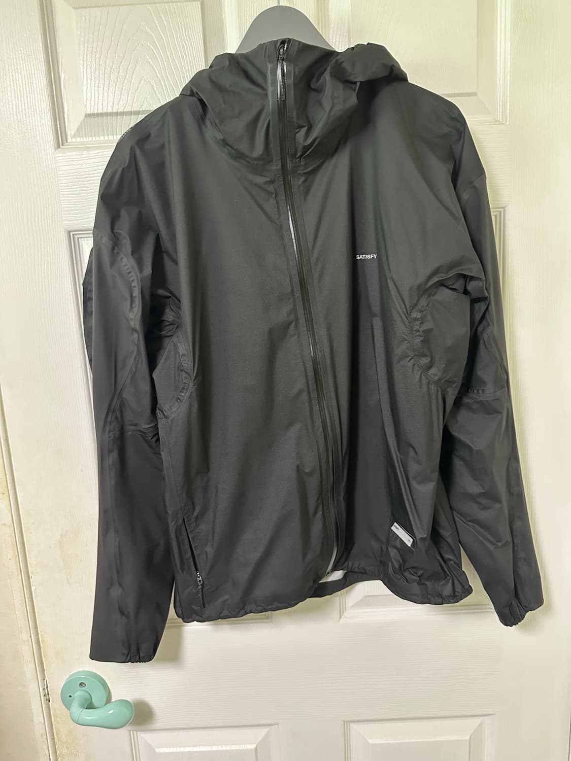 satisfy rain jacket 2size black 상품이미지1