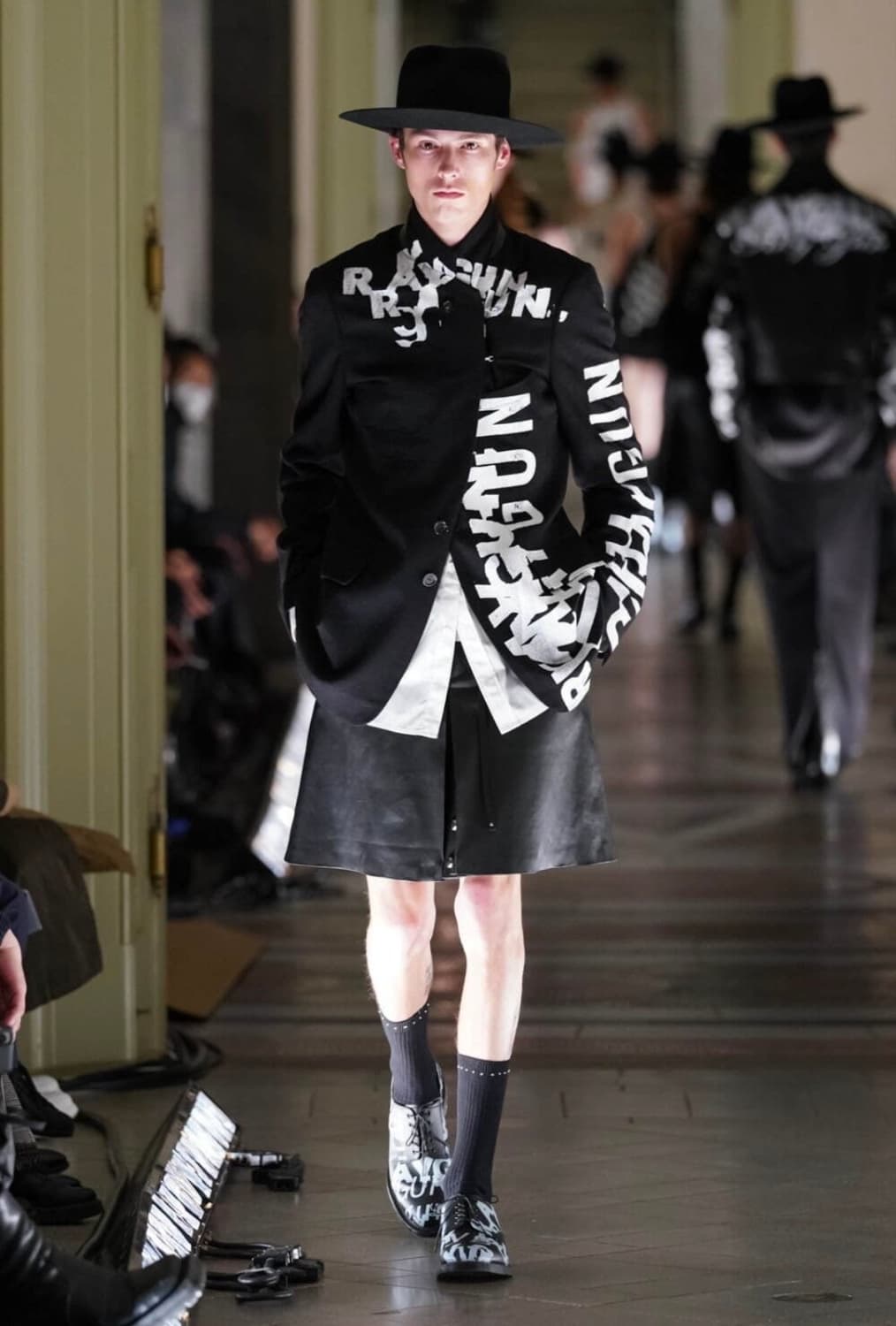 솔로이스트 23aw 레터링 더비슈즈 상품이미지7