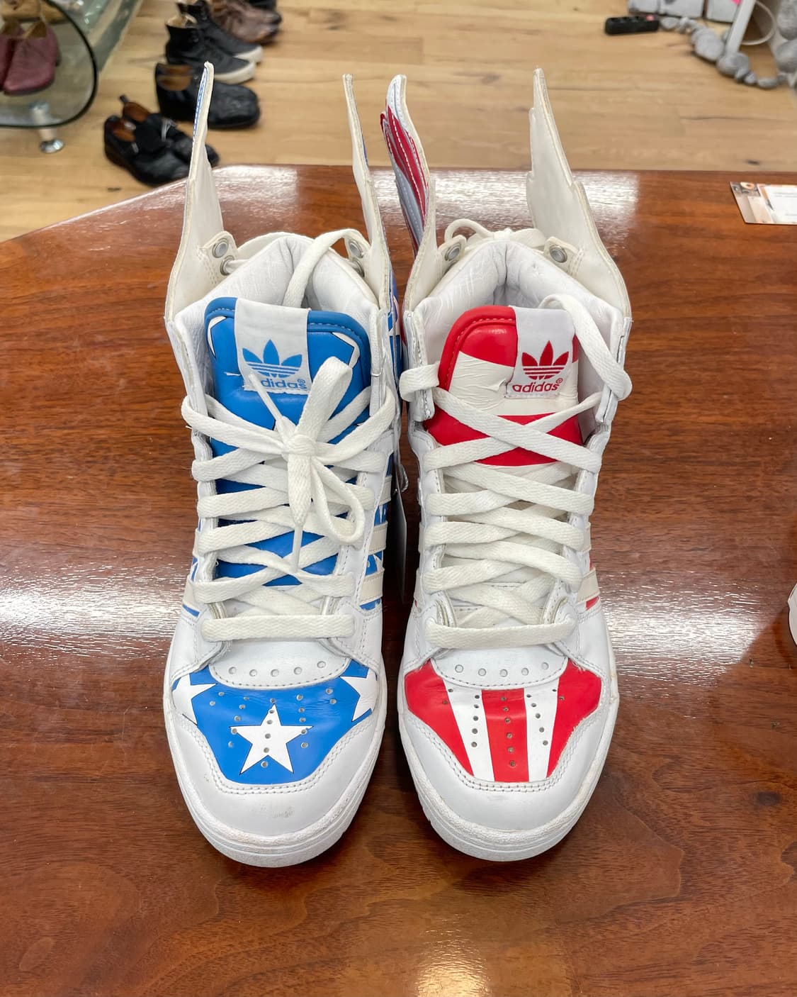 [225] 제레미스캇 아디다스 윙 성조기 스니커즈 상품이미지4