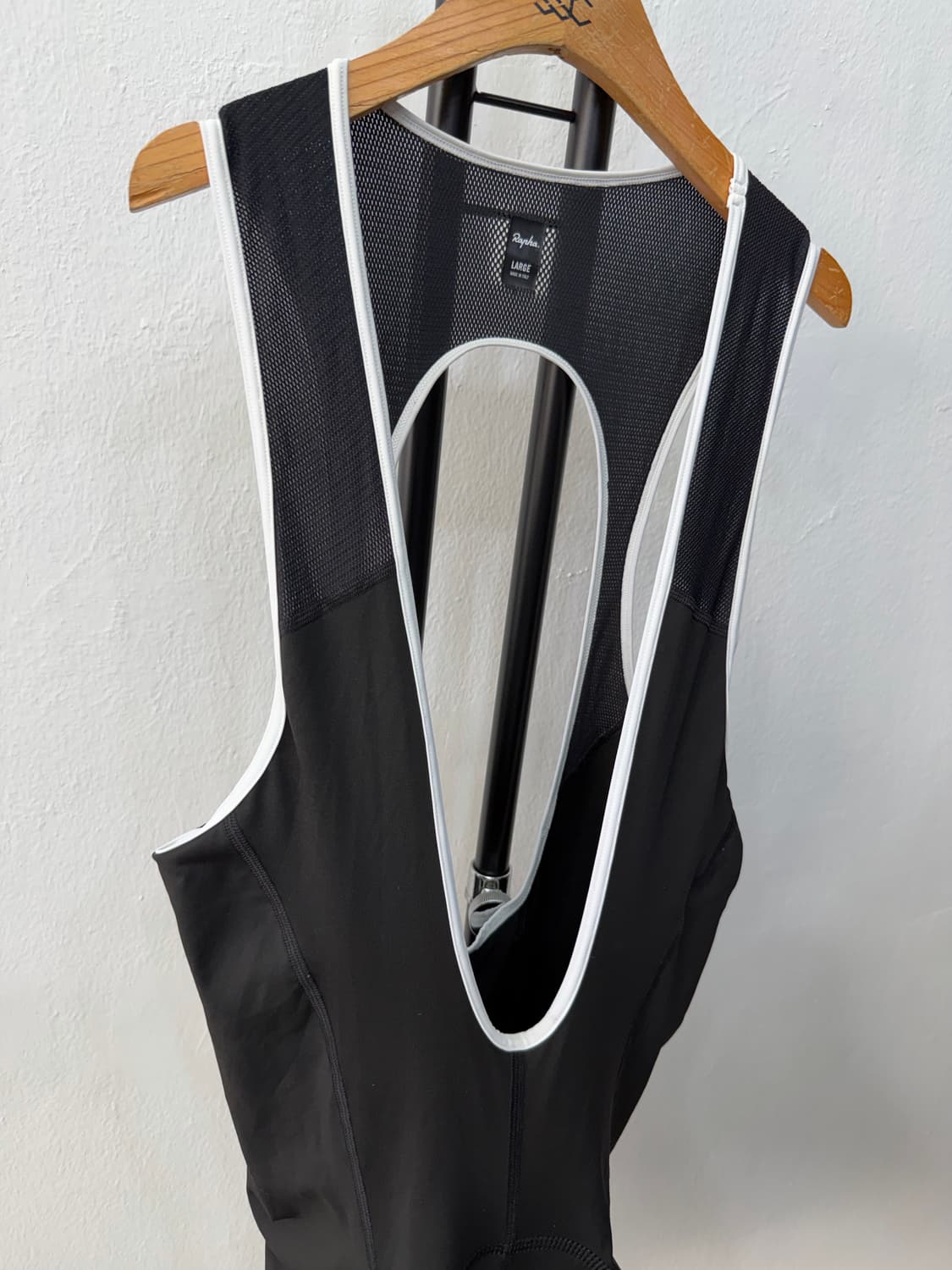 정품) Rapha 라파 블랙 클래식 빕숏 L 상품이미지2