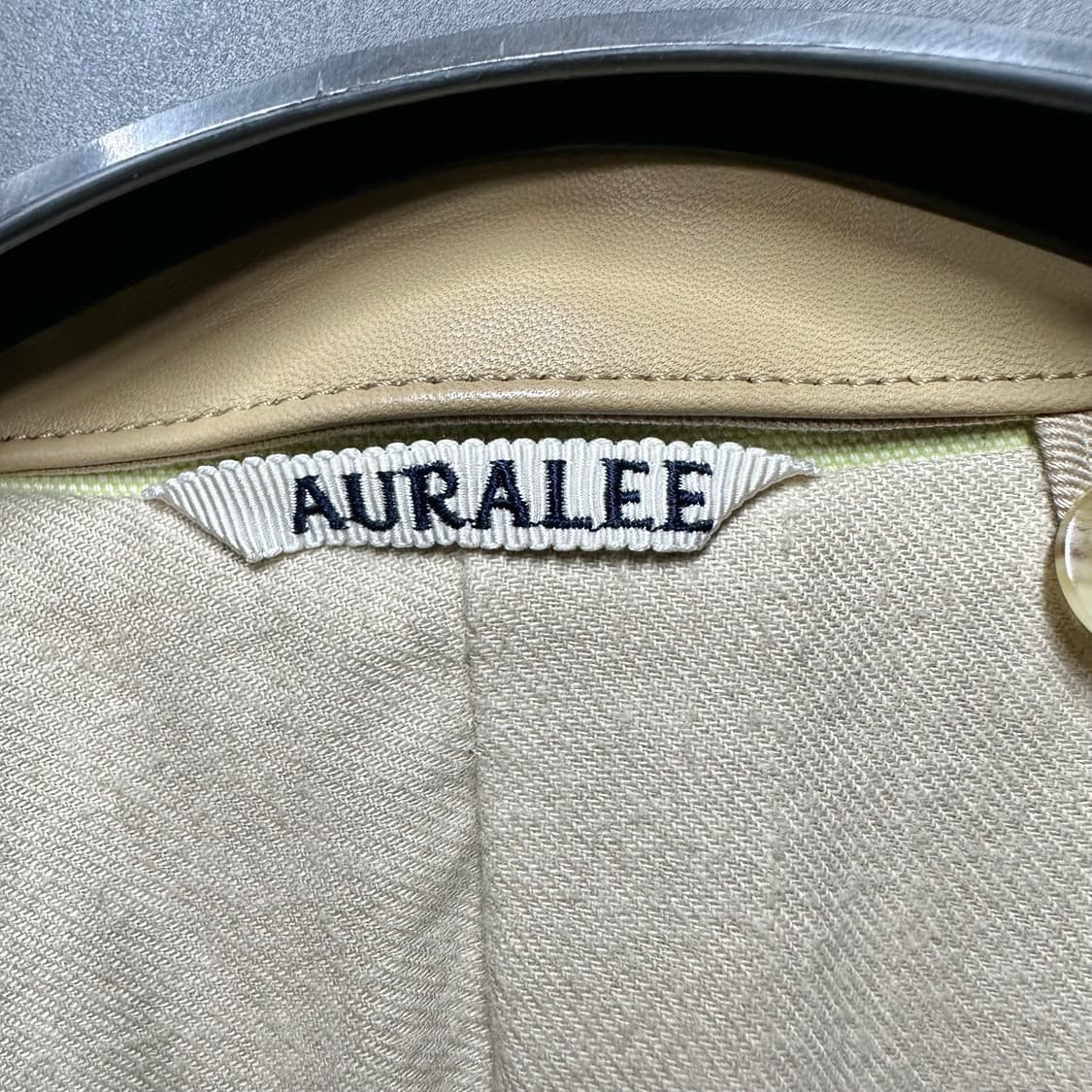 오라리 덕헌팅 블루종 레더카라 워크 코트 상품이미지4