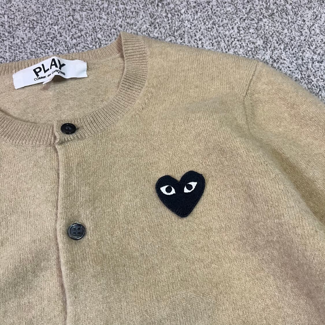 꼼데가르송 하트와펜 울 니트 가디건 상품이미지2