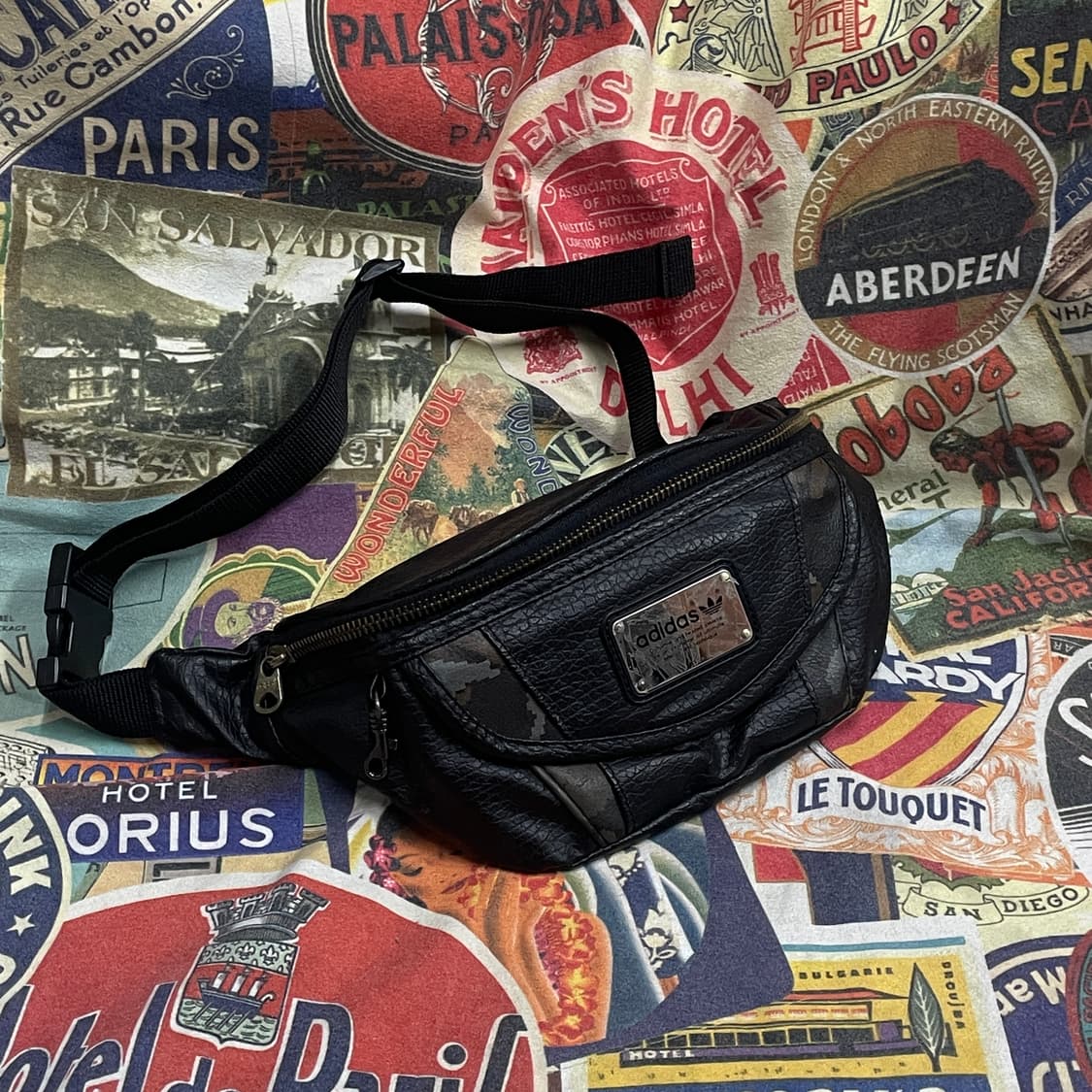 90s 아디다스 제우교역 생산 뱀피 레자 힙색 올드스쿨 미니백 가방 상품이미지9