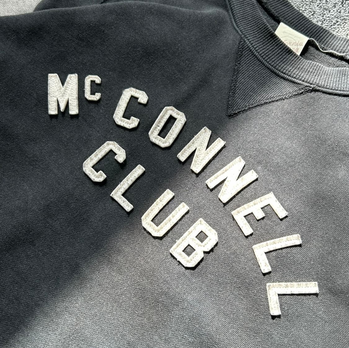 니들워크 Mc connell club 스웻셔츠 상품이미지5