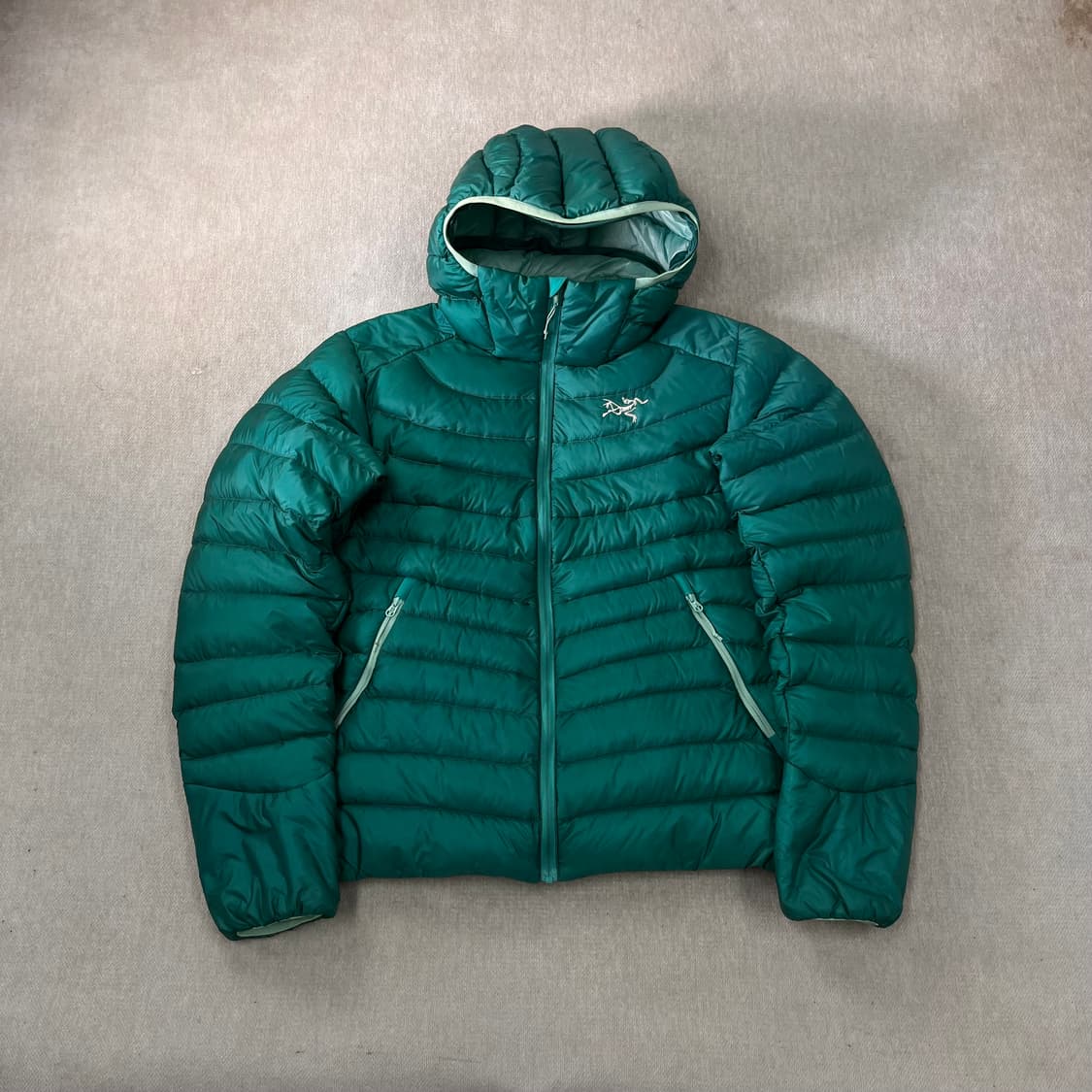 W95 아크테릭스 세륨 LT 필 구스다운 경량 패딩 상품이미지1