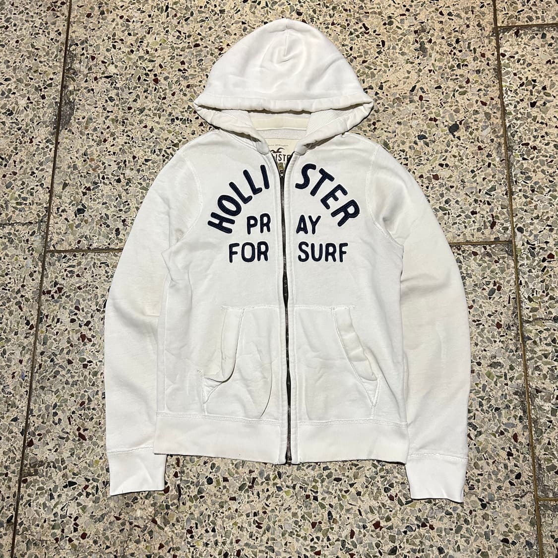 홀리스터(Hollister) 화이트 로고 후드집업 상품이미지1