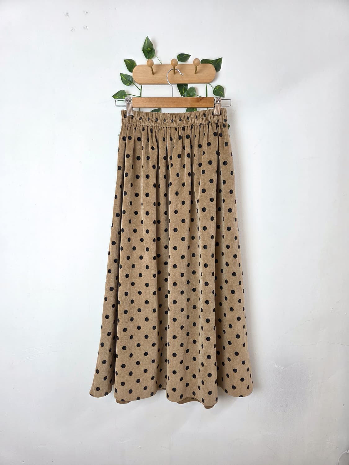 도트 코듀로이 롱스커트 상품이미지5