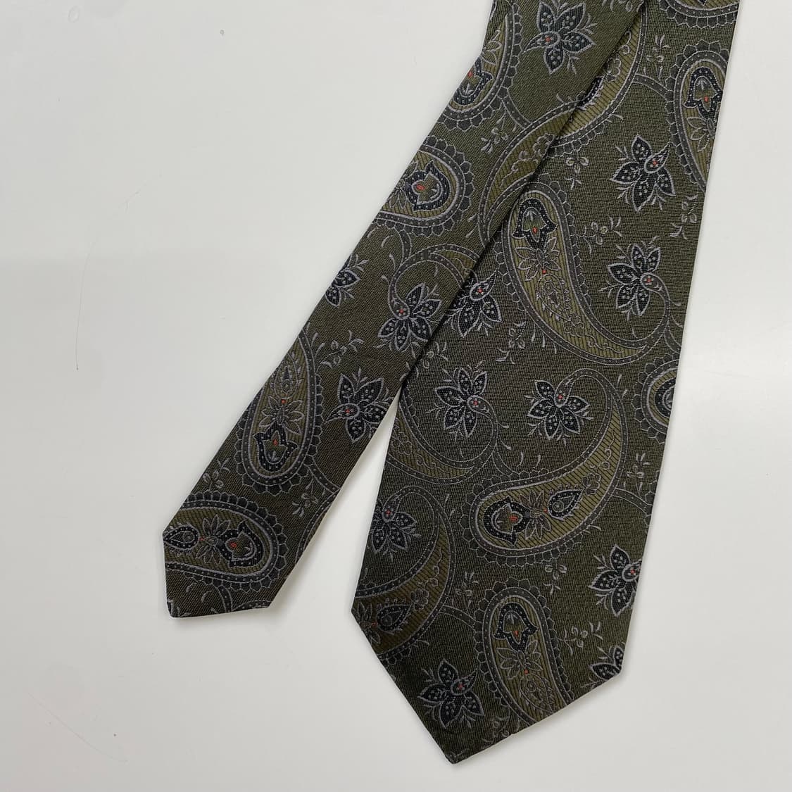 입생로랑(YSL) 페이즐리 명품 정품 넥타이8.3cm 상품이미지1