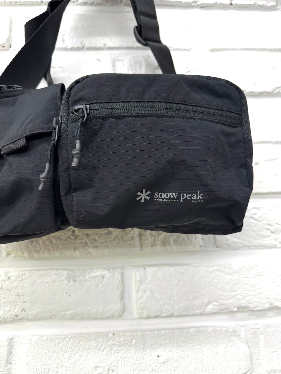 스노우 피크 블랙 듀얼테크 힙색 상품이미지4