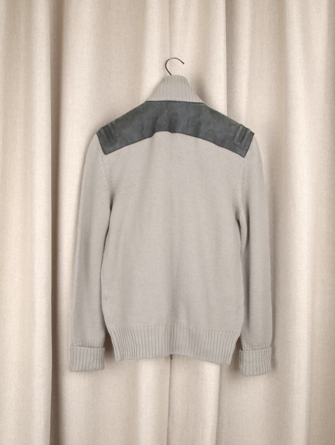 Leather Patch 2 Way Zip-up Knit 상품이미지3