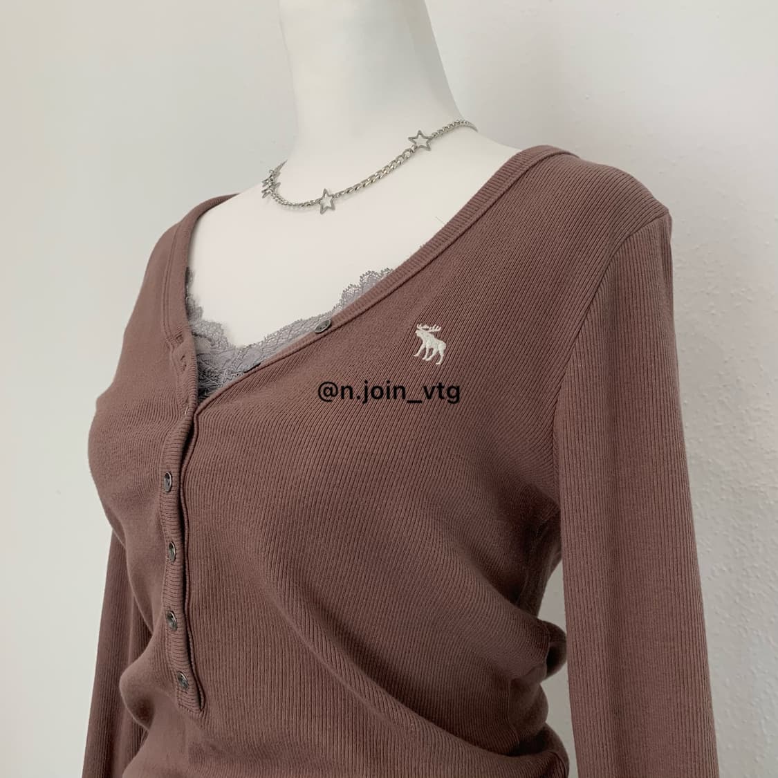 아베크롬비 헨리넥 초코 브라운 롱슬리브 상품이미지2