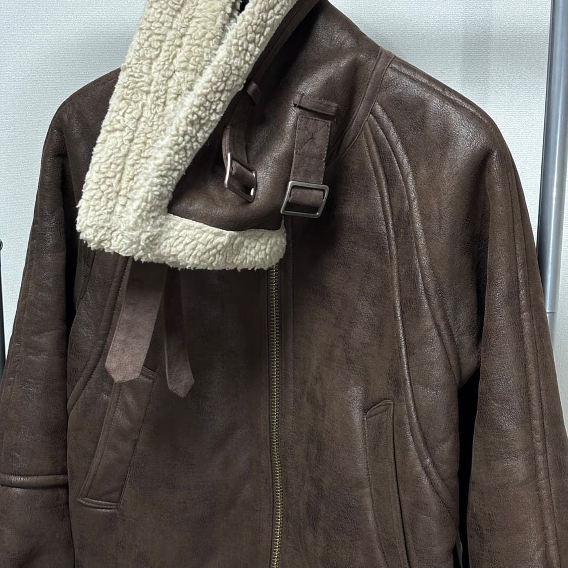 F) perverze 퍼버즈 무스탕 상품이미지4