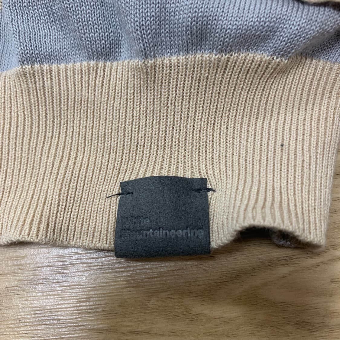 2-95)화이트마운티어링 14ss 가디건 상품이미지4